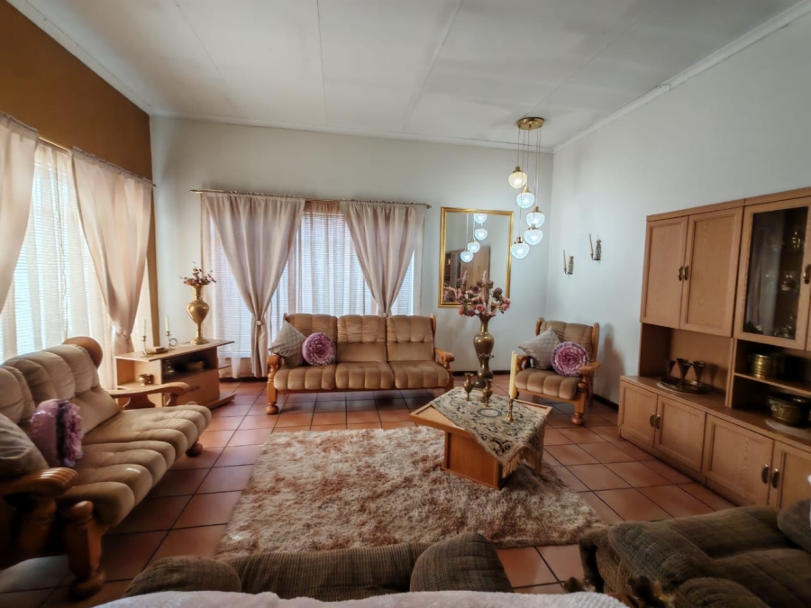 3 Bedroom Property for Sale in Sasolburg Ext 11 Free State